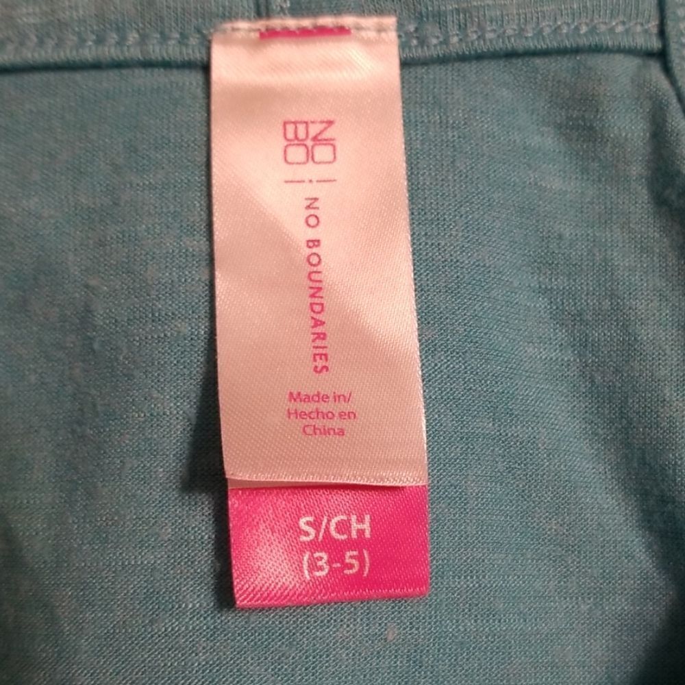 No Boundaries Tank Top - Picture 3 of 3